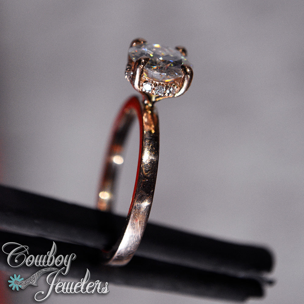 301 - Size 6 1/2 : Ready to ship, 14k rose gold and Moissanite