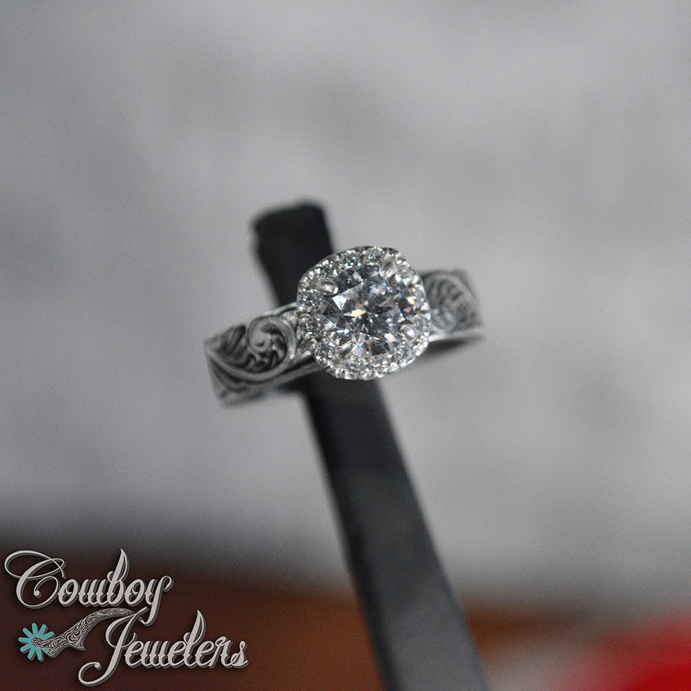 5505 - Size 7 1/2 : Ready to ship Sterling silver antiqued ring, halo setting