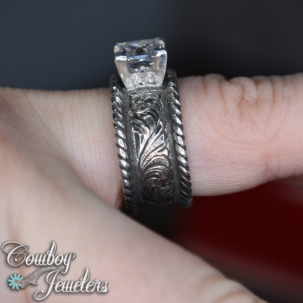 5049 - Size 7 1/2 : Ready to ship, Sterling silver antiqued band