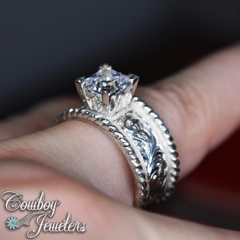 5049 - Sterling silver engraved Rope edge ring: Ready to ship