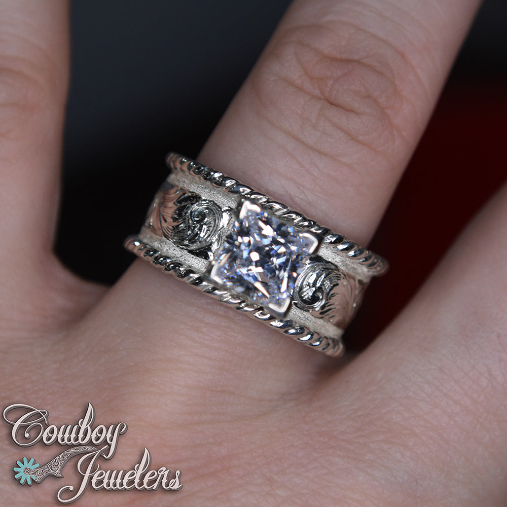 5049 - Sterling silver engraved Rope edge ring: Ready to ship