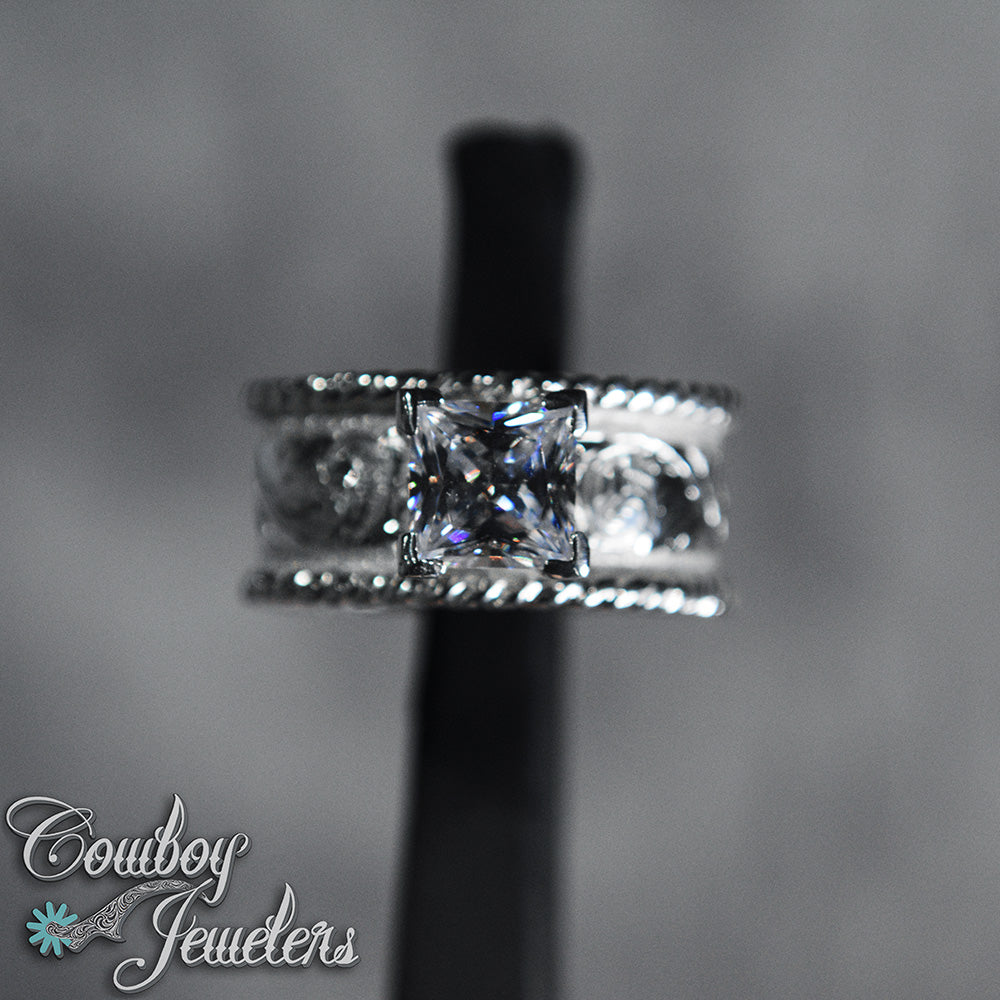 5049 - Sterling silver engraved Rope edge ring: Ready to ship