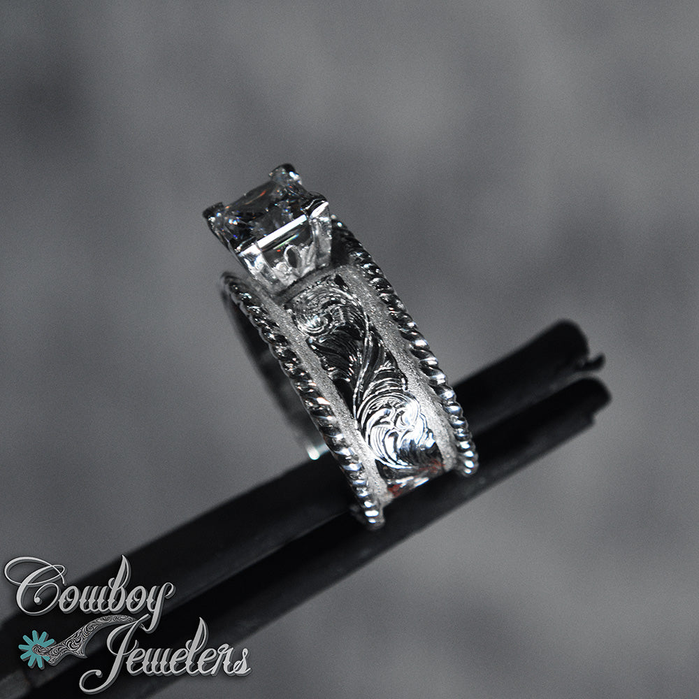 5049 - Sterling silver engraved Rope edge ring: Ready to ship