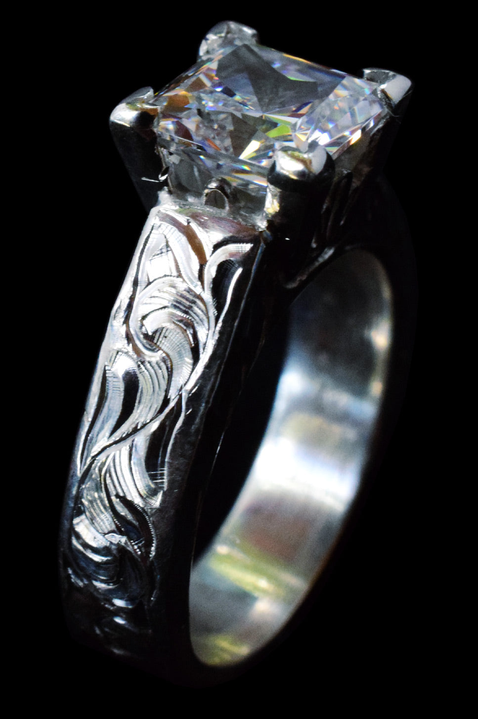 5122 engraved band with 2ct princess cut stone